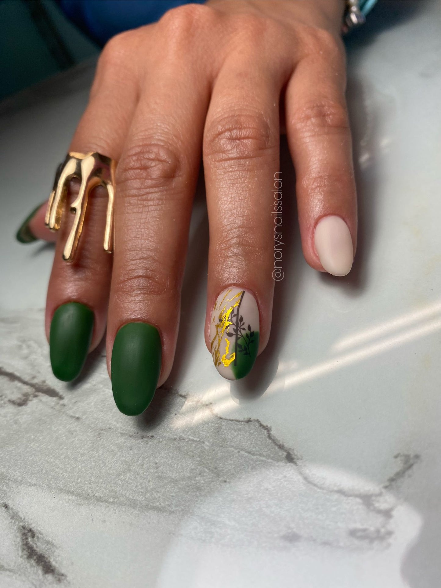 Nory's Nails & Salón